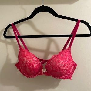 Pink lace dream angels push up bra Victoria’s Secret 36B